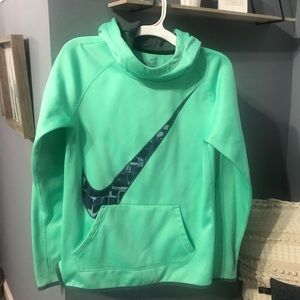Green, high-necked nike hoodie